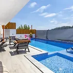 Uzumlu Village 2 Bedroom 9863 Villa