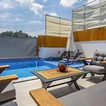 Uzumlu Village 2 Bedroom 9863 Villa Kalkan