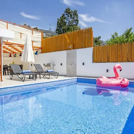 Uzumlu Village 2 Bedroom 9863 Villa Kalkan